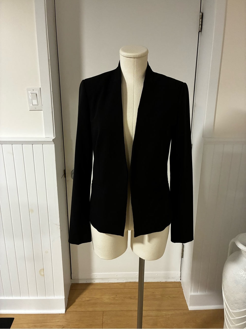 Simons Black Open-Front Women's Blazer